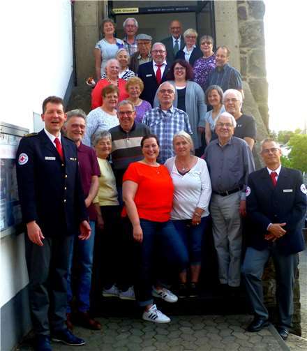 Insgesamt 15 Jubilarinnen und Jubilare konnten beim Dankeschön-Abend im renovierten DRK-Heim in Niederzissen begrüßt werden.  Foto: privat