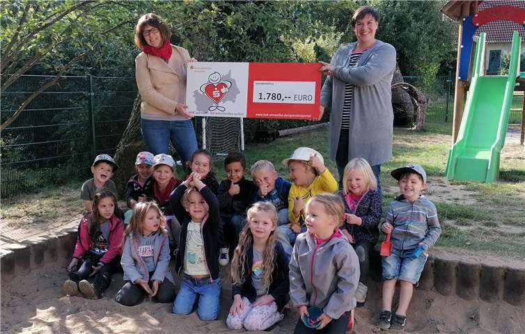 Insgesamt 1.780 Euro sind für das Projekt der Kindertagesstätte Eifelzwerge in Leimbach zusammengekommen.Foto: privat