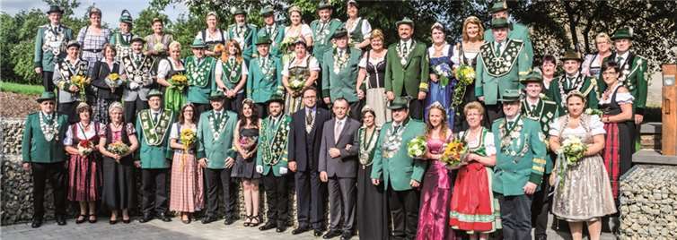 Insgesamt 23 Königspaare gaben beim Bundesschützenfest ein tolles Bild ab. privat