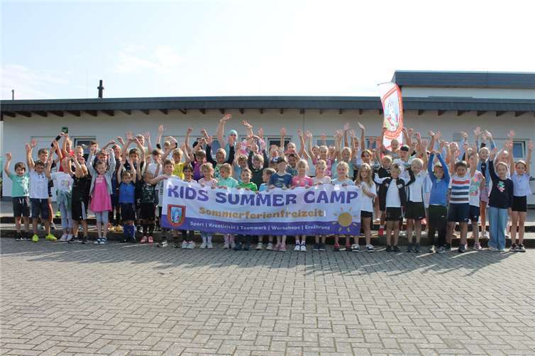 Insgesamt 70 Kinder im Alter von 6 bis 12 Jahren nahmen an dem abwechslungsreichen Programm teil.Foto: SV Kripp/Marc Göttlicher