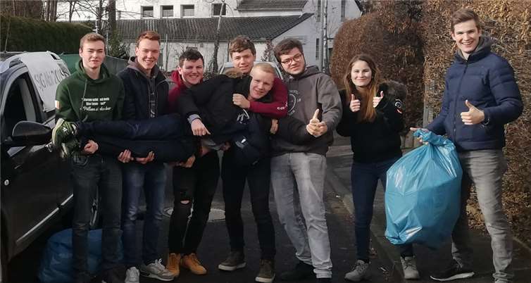 Insgesamt kamen rund 1.300 Plastikflaschen zusammen. Foto: privat