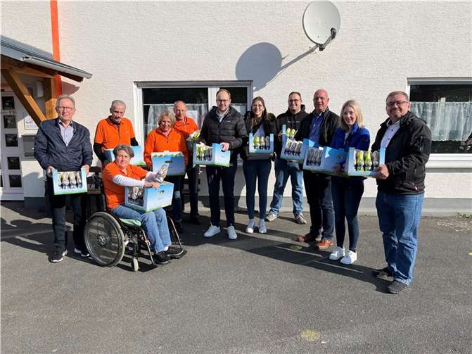 Insgesamt konnte die Junge Union erneut 1.000 Schoko-Osterhasen an die vier Tafeln im Kreis Neuwied (Linz am Rhein, Asbach, Puderbach-Dierdorf und Neuwied) übergeben.  Foto: Junge Union Kreis Neuwied