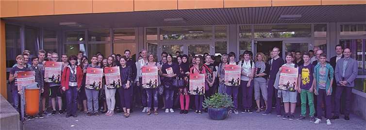 Insgesamt nahmen an dem Projekt „Schüler schnuppern Firmenluft“ 180 Schüler teil.  Privat