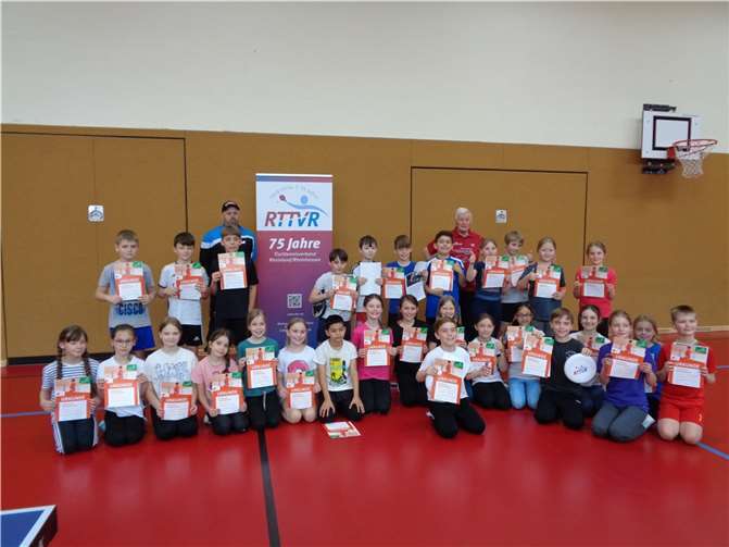 Insgesamt war der Tischtennisschnuppervormittag ein voller Erfolg und hat bei den Kindern das Interesse an dieser dynamischen Sportart geweckt. Quelle: Grundschule Pfarrer-Bechtel Mendig