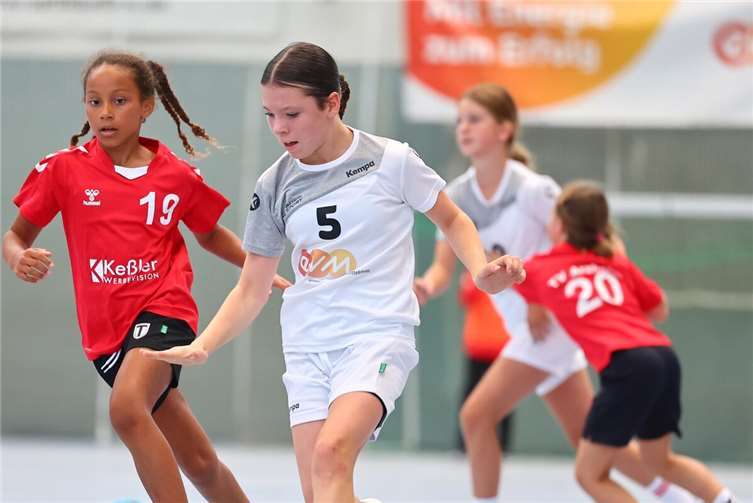 Insgesamt zwanzig Mannschaften nahmen nun an den Finalspielen teil und kämpften um den Sieg. Foto: René Weiss/Handballverband Rheinland