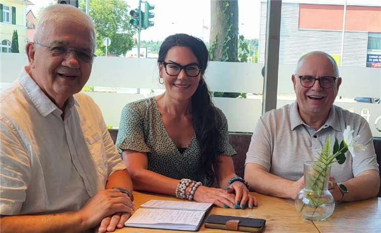 Integration findet auf der kommunalen Ebene statt und braucht das konzertierte Engagement aller, betonten die Gesprächspartner (v.l.): Jochen Grade, Rebecca Strittmatter, Peter Schroeder. Foto: privat