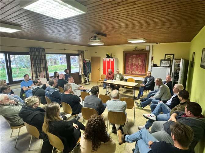 Intensive Diskussionen bei den Gesprächsabenden in Kobern-Gondorf. Foto: privat