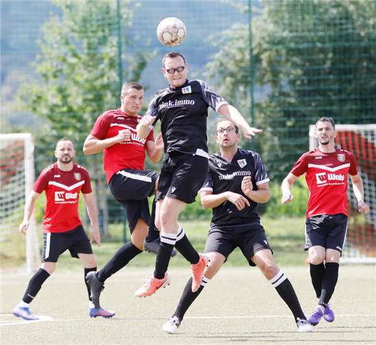 SV Kripp II scheidet nach umkämpfter Partie aus dem Kreispokal aus Intensive Zweikämpfe und ein umkämpftes Spiel. Foto: SV Kripp / Thorsten Stephan