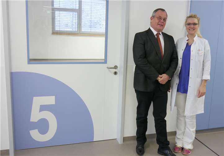 Intensivstation perfekt ausgestattet und ruhiger Umgebung für die Patienten.privat