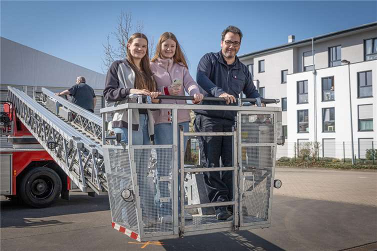 Interessante Einblicke bei der Feuerwehr.  Foto: Stadtverwaltung / Christoph Steinborn