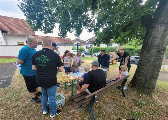 Interessierte Familien beteiligten sich mit ihren Wünschen für den Spielplatz auf der Vierwindenhöhe.  Foto: T. Artzdorf