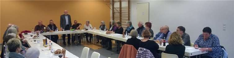 Interessierte Teilnehmer bei der Mitgliederversammlung.Fotos: privat