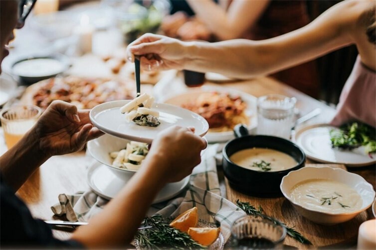 Internationaler Brunch in der Schatzkammer Oberwinter - herzlich willkommen!
