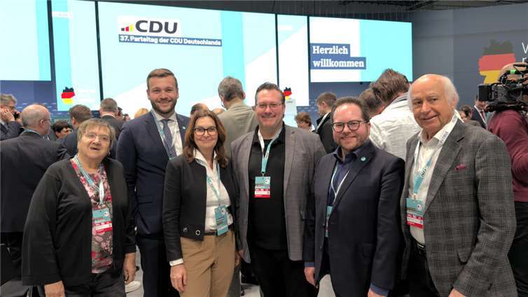 Irmgard Kicherer, Christian Schuth, Mechthild Heil, Gino Gilles, Pascal Badziong, Bernhard Mauel (v.l.n.r.) beim CDU-Bundesparteitag in Berlin. Foto: M. Schneider