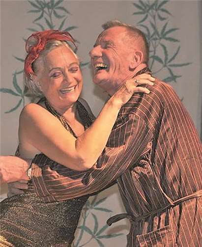 Irmgard Teschke und Jürgen Lindner zeigen, dass es auch im Alter lustig zugehen kann. privat