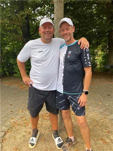 Ist Thomas Schekorr (re.) vom TC Windhagen einer der Favoriten? Quelle: TC Maischeid