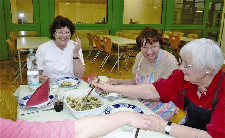 Italienisch kochen bringt den Teilnehmerinnen viel Spaß.privat