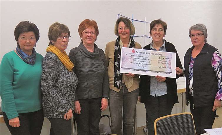 J. Döhler, M. Lorscheid, M. Lahr, M. Andres, U. Monter, L. Wiesemann (v.l.). privat