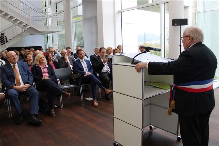 Jacques Myard, Bürgermeister von Maisons-Laffitte, verglich die Freundschaft zu Remagen mit Zitaten berühmter Künstler.