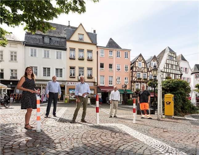 Jahrelang führten uneinsichtige Autofahrer zu Gefährdungen und Unmut in der Linzer Altstadt. Nun wird ein neues Verkehrskonzept umgesetzt.Foto Heinz-Werner Lamberz/creative picture