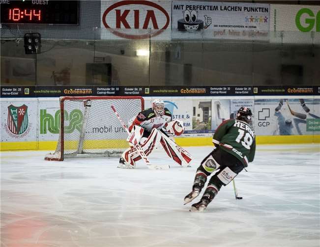 Jan Guryca machte eine überragende Partie im Tor der Rockets. Foto: Nicole Baas