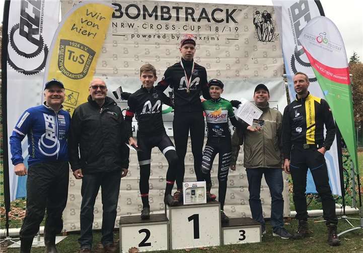 Jan Habermann und Torge Ruben Schmidt waren auch bei den Bezirksmeisterschaften auf dem Treppchen vertreten. Jan Habermann wurde Bezirksmeister und Torge Ruben Schmidt Vizebezirksmeister.privat