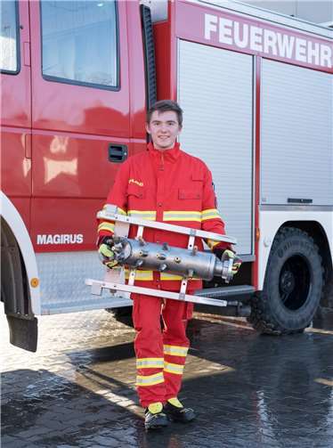 Jan Heinemann aus Andernach entwickelte mit dem Löschigel eine hilfreiche Ausstattung für Feuerwehreinsätze. Foto: privat