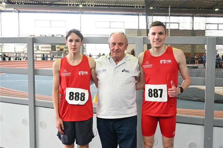 Jannik van Beek und Moritz Blank U 20 starteten erstmals bei Hallenmeisterschaften über die 800 Meter.  Foto: privat