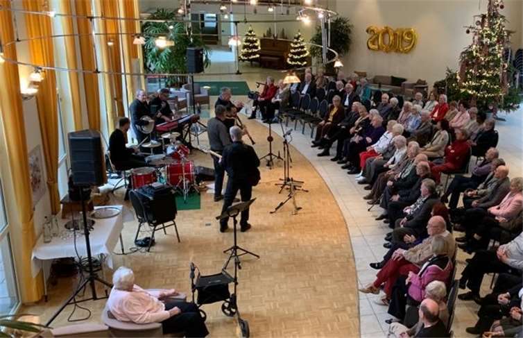 Jazz-Frühschoppen im Foyer der Premium-Residenz Villa Sibilla.privat