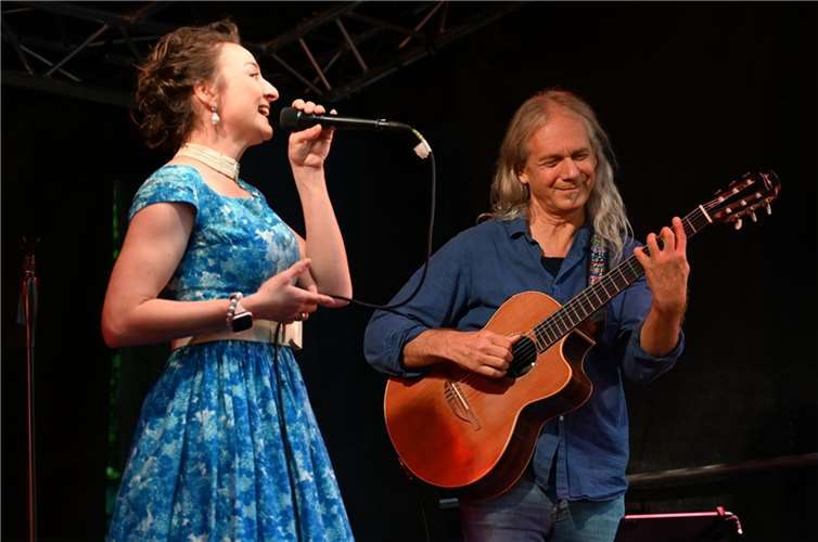 Jazz im Köllenhof: Duo Astatine & Uwe.  Quelle: Duo Astatine & Uwe