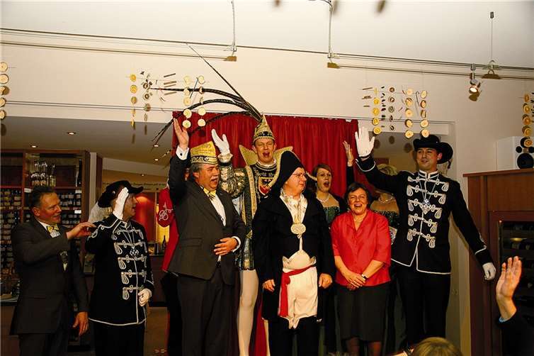 Jean Marie Dumaine begeisterte nicht nur als Künstler am Herd, sondern wusste als Napoleon auch allerlei Unterhaltsames aus der deutsch-französischen Geschichte des Rheinlands zu berichten. privat