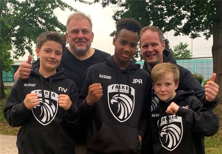 Jed, Nick und Adrian haben sich in die Rheinland-Auswahl gespielt. Foto: privat