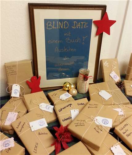 Jede Menge Bücher laden zum Blind Date ein. privat
