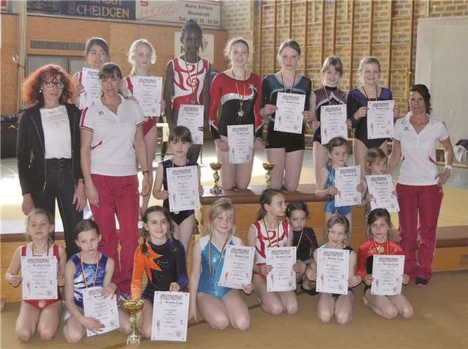 Jede Turnerin erhielt eine Medaille und eine Urkunde. privat