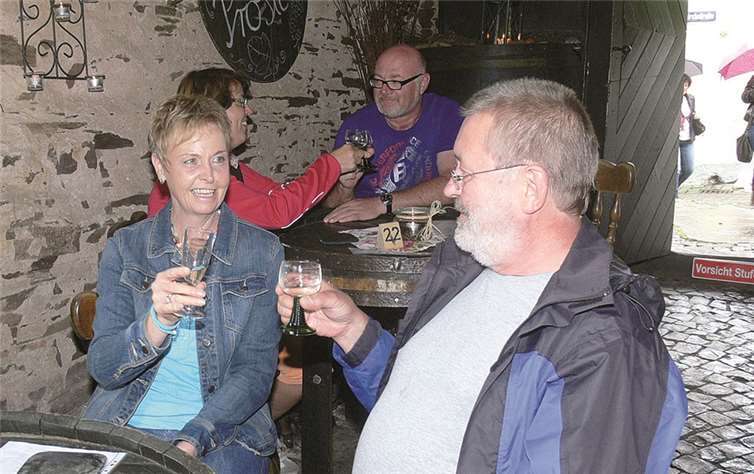 Jede urige Nische wurde in den Winzerhöfen genutzt, um gewogenen Gästen einen gemütlichen Platz zu bieten.