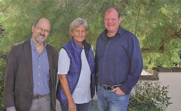 Jeden zweiten Monat sind v.l. Uwe Moschkau, Marion Eisler und Ralph Seeger als Ansprechpartner zugegen, um Fragen der Bürgerinnen und Bürger zu beantworten.privat