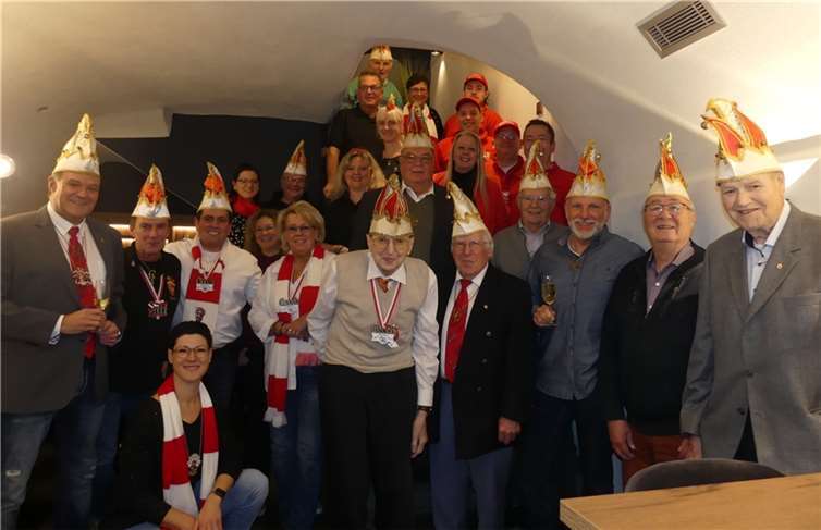 „Jeder Stadtteil singt und lacht – wir feiern wieder Fassenacht“, lautet das neue Motto der Cochemer Karnevalisten. Fotos: TE