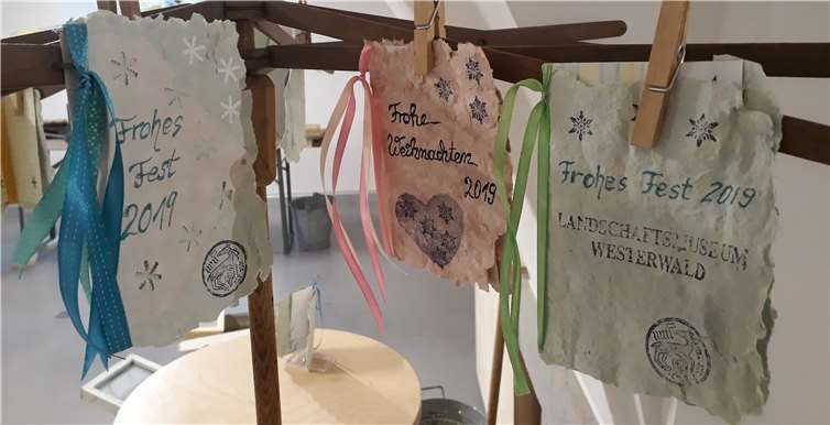 Jeder kann seine eigene Weihnachtskarte gestaltenFoto: privat