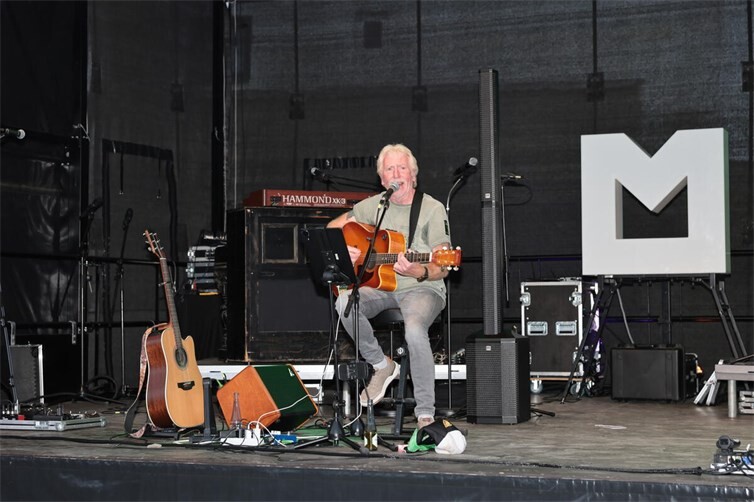 Altenahr: Edle Weine, kulinarische Highlights und Live-Musik im beliebten Weinort