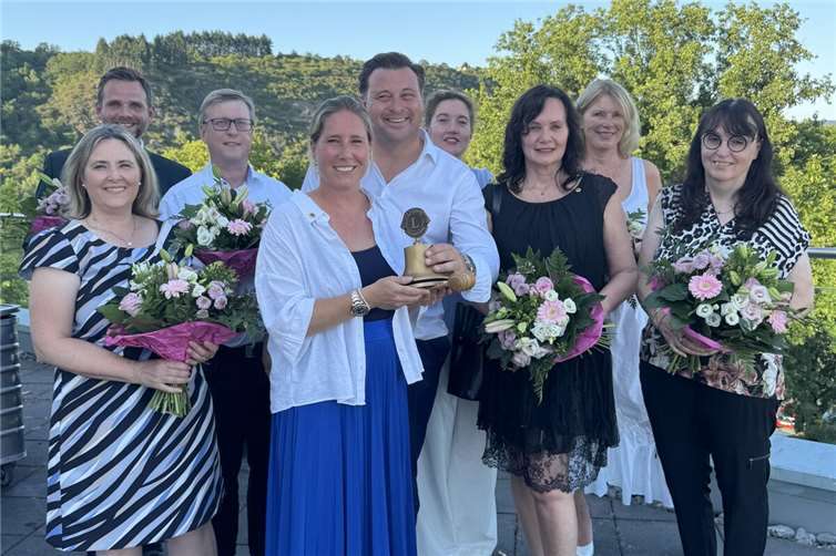 Jennifer de Luca stellte am Abend der feierlichen Amtsübergabe ihr Programm unter dem Motto „Gutes tun - mit Herz und Vision“ für das kommende Jahr vor. Foto: Dr. Iris Kocak-Laue