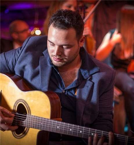 Jermaine Reinhardt wird am Samstag in Arft auf der Bühne stehen. Fotos: privat