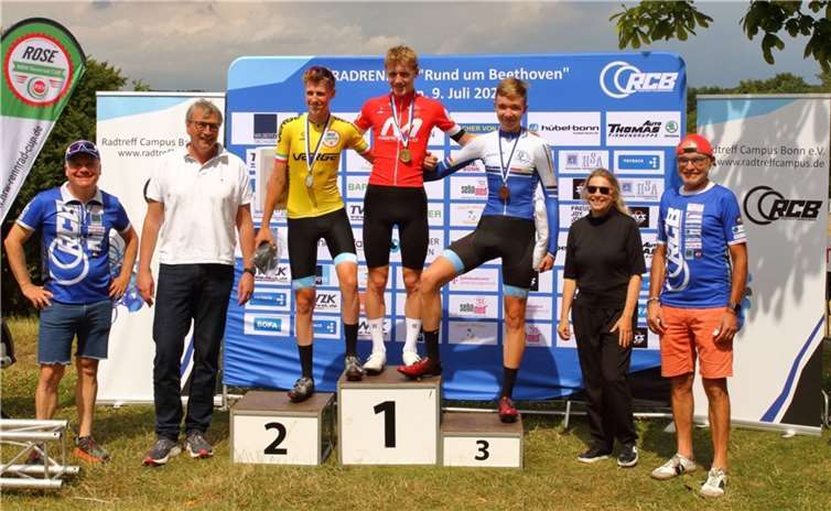 Jesper Schmidt gewinnt in Bonn bei Rund um den Beethoven“. Foto: Radtreff Campus Bonn