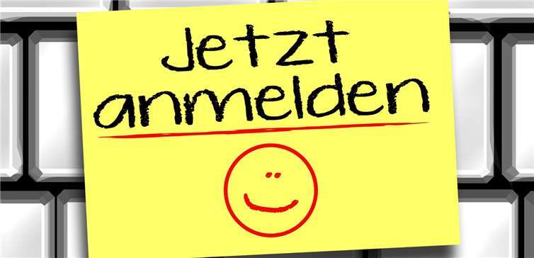 „Jetzt anmelden!“ heißt es bei der Kvhs. Foto: fotolia / MH