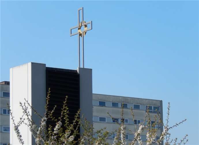Jeweils um 12 und 18 Uhr erklingt sich Kirchenglocke der Jakobuskirche für zwei Minuten. Foto: privat
