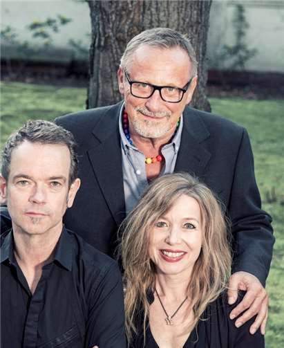 Jo Barnikel, Konstantin Wecker und Fany Kammerlander gastieren im Dezember in Lahnstein. www.ThomasKarstenPhotography.com