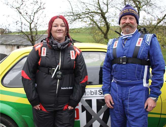 Joachim Lütticken (re.) und Copilotin Isabelle Brack (li.) gingen in Mayschoss an den Start. Fotos: DEB