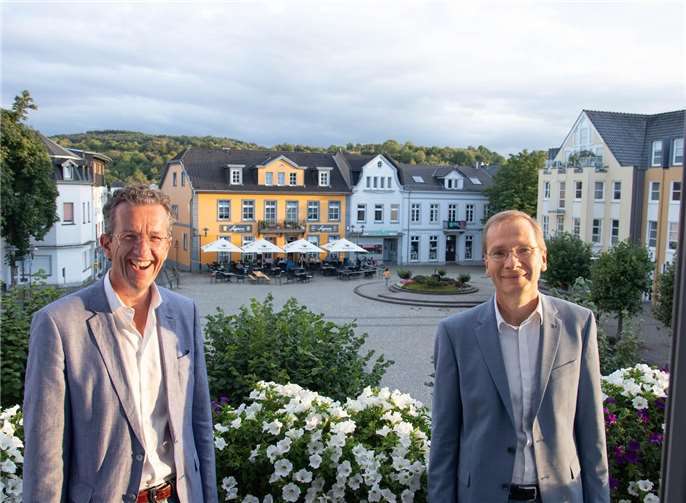Joachim Streit besuchte Andreas Geron (li.) in dessen Rathaus in Sinzig. Foto: privat