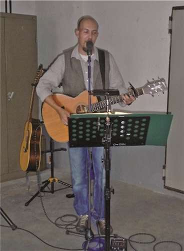 Joachim Thar interpretiert schottische und irische Folklore.privat