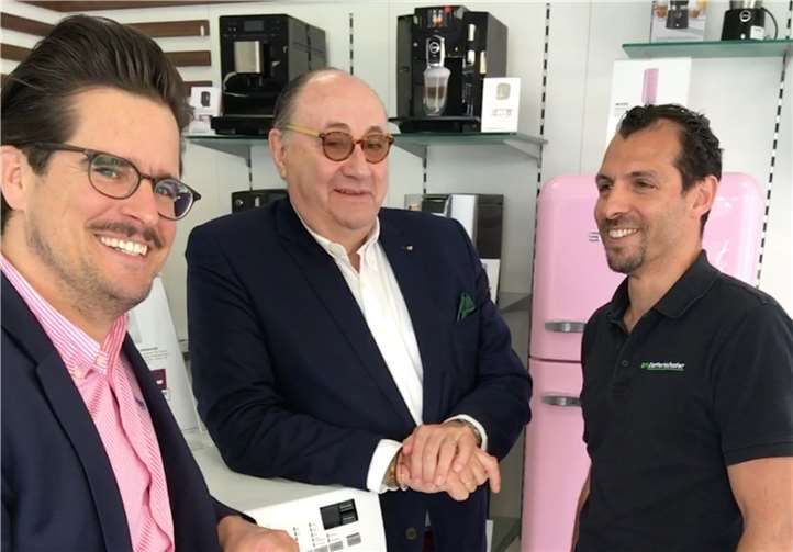 Joe Wilbert und Christian Altmaier mit Ramzi Chehata.Foto: privat