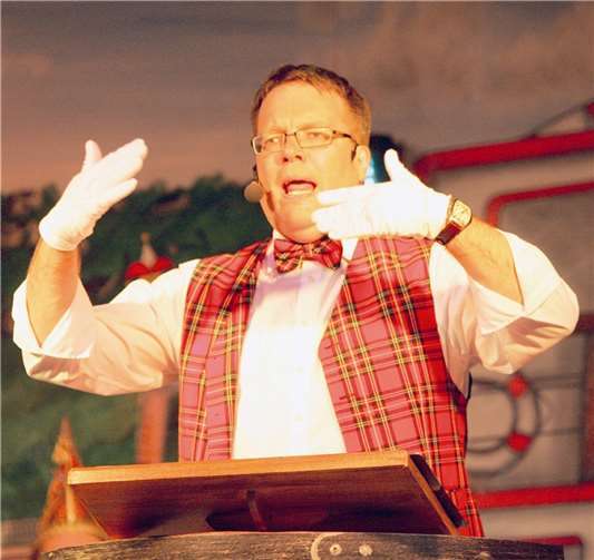 Jörg Hilden als kleiner Mann von der Straße.